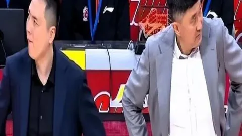 C罗领衔出战！利雅得胜利对阵达曼协作：C罗、杜兰、马内联手冲锋